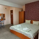 фернандес 3*