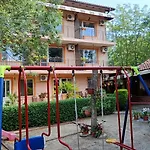 фернандес 3* Chernomorets