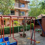 фернандес Affittacamere 3*