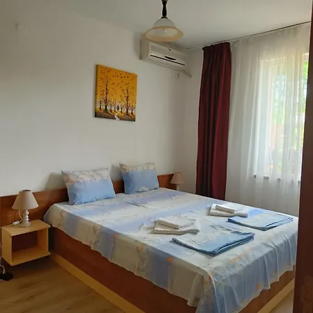 фернандес 3* Csernomorec