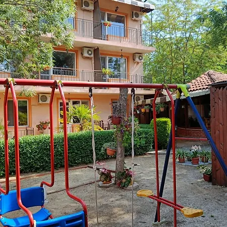 фернандес Vendégház 3*
