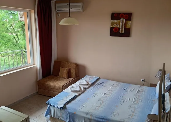 фернандес 3* Chernomorets